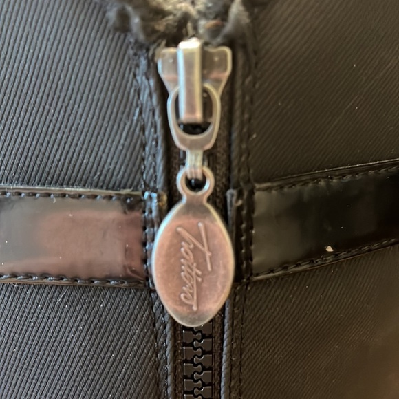 Trotters Women’s Black Box Blizzard III Waterproof Snow Boots - Picture 9 of 11